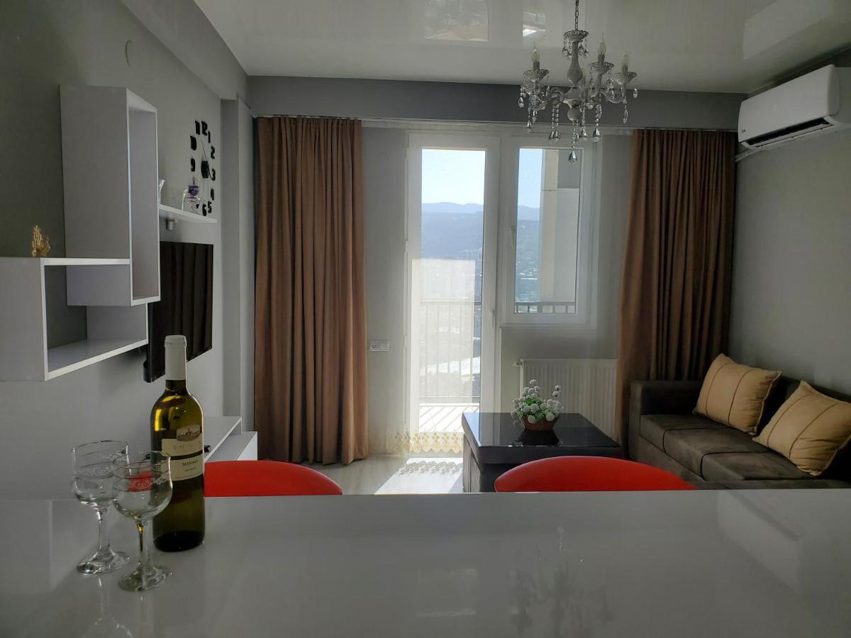 Apartament Cozy 1-bedroom Unit In Tbilisi, With Amazing View